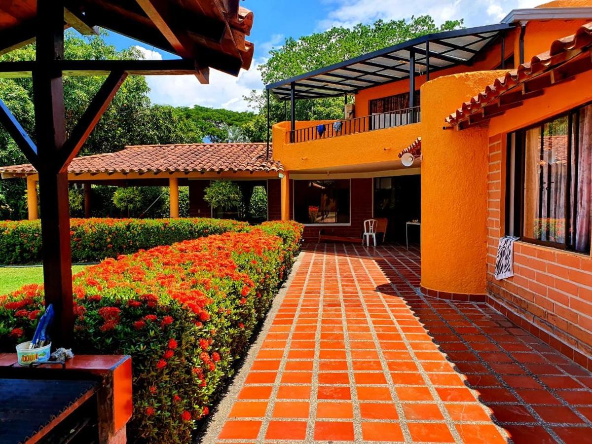 Finca Hacienda El Castillo Santa Fe De Antioquia Exteriér fotografie